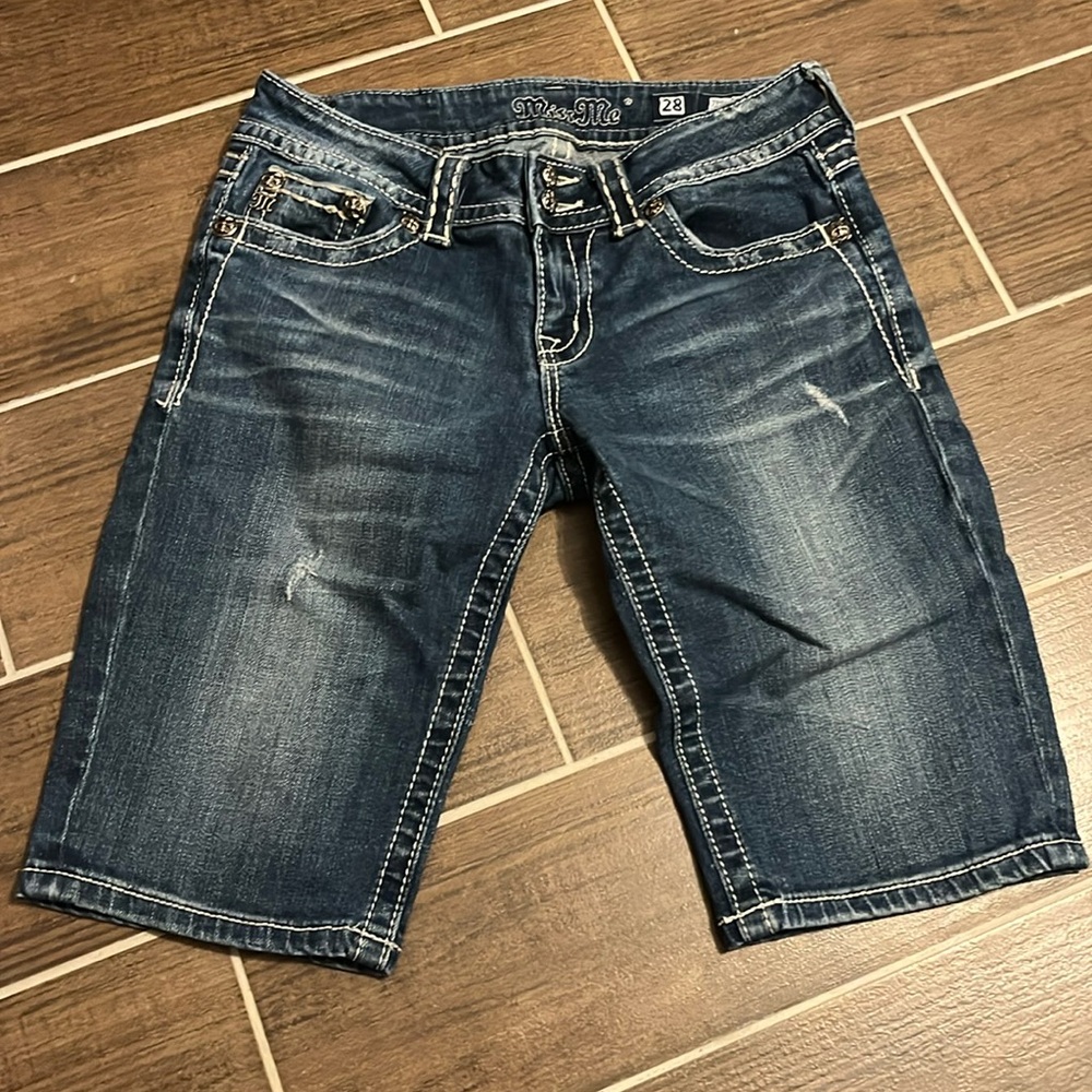 Miss Me bermuda  shorts size 28